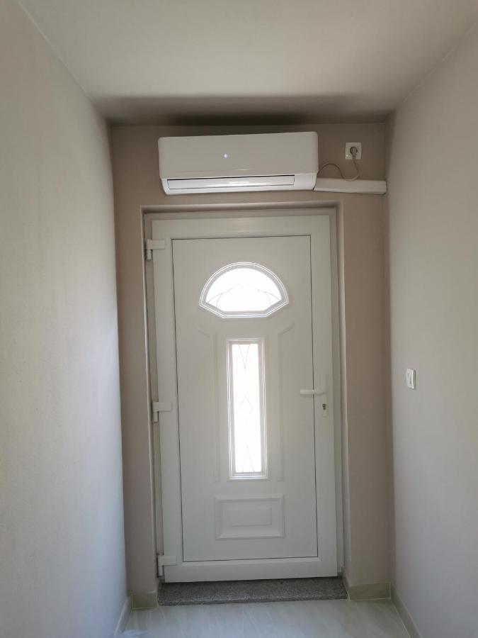 Apartment Luki Повиле Экстерьер фото
